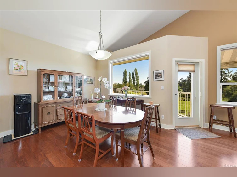 523 Caselton Place, Saanich, BC, V8Z 7Y5 - 13
