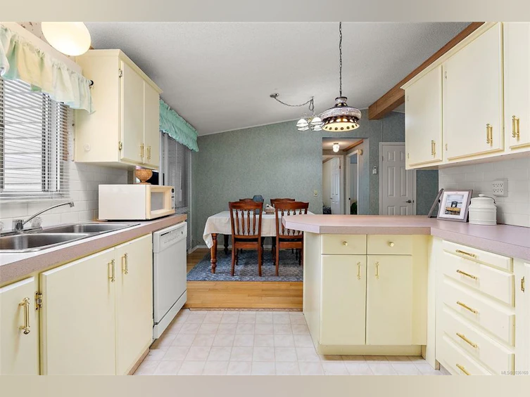 1085 Waterman Road, Mill Bay, BC, V8H 1A6 - 13
