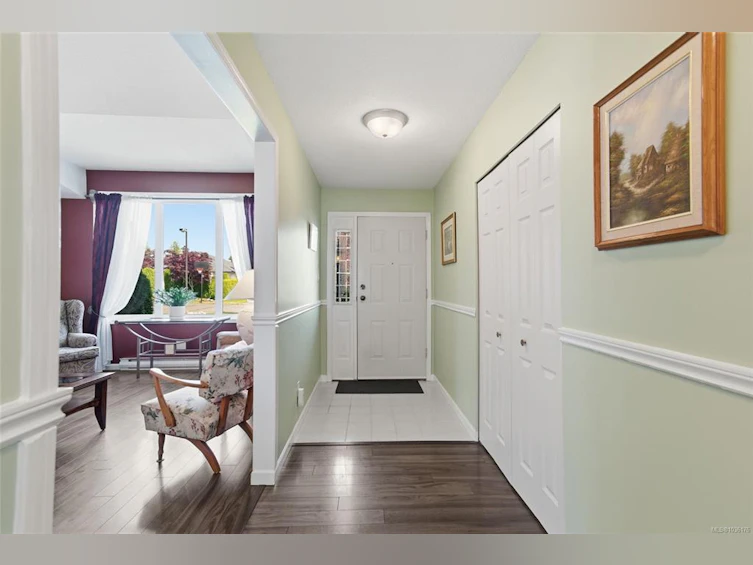 704 Ermineskin Avenue, Parksville, BC, V9P 2L4 - 13