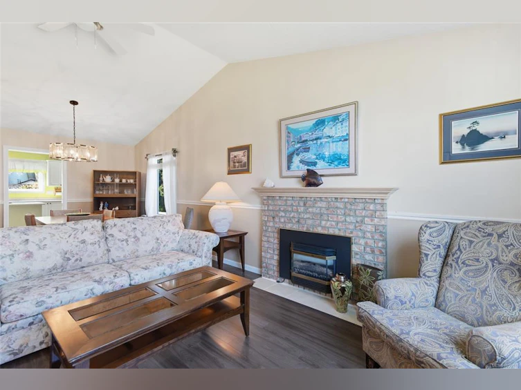 704 Ermineskin Avenue, Parksville, BC, V9P 2L4 - 15