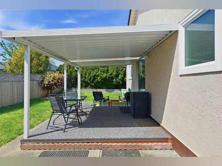 704 Ermineskin Avenue, Parksville, BC, V9P 2L4 - 26