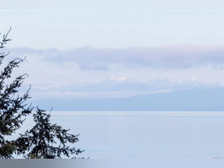 5171 W Island Highway, Qualicum Beach, BC, V9K 1Z1 - 20