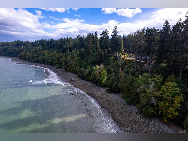 5171 W Island Highway, Qualicum Beach, BC, V9K 1Z1 - 2