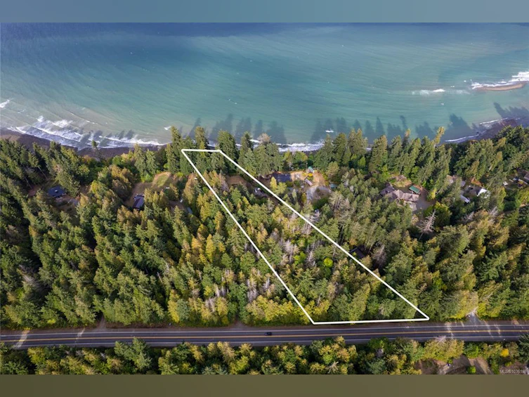 5171 W Island Highway, Qualicum Beach, BC, V9K 1Z1