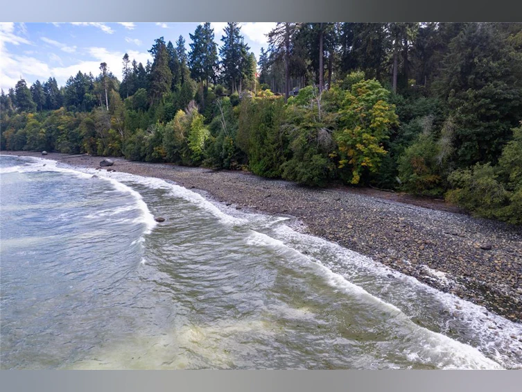 5171 W Island Highway, Qualicum Beach, BC, V9K 1Z1 - 8