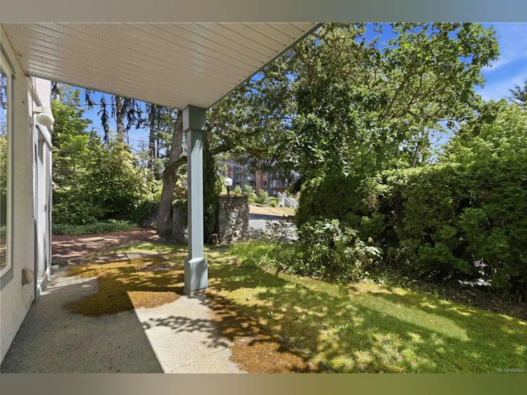 81-14 Erskine Lane, View Royal, BC, V8Z 7S7 - 40