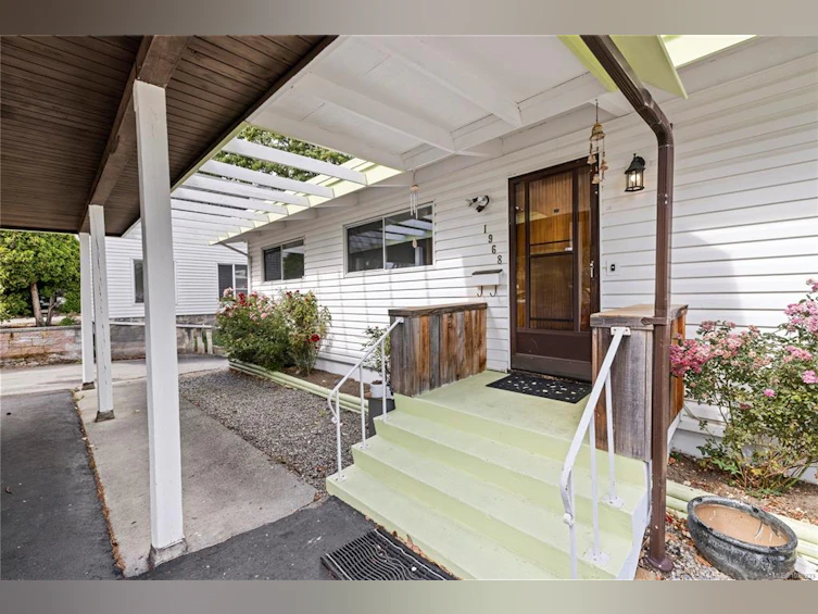 1968 Estevan Road, Nanaimo, BC, V9S 3Z2 - 7