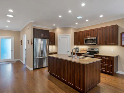 109-2006 Sierra Drive - 3