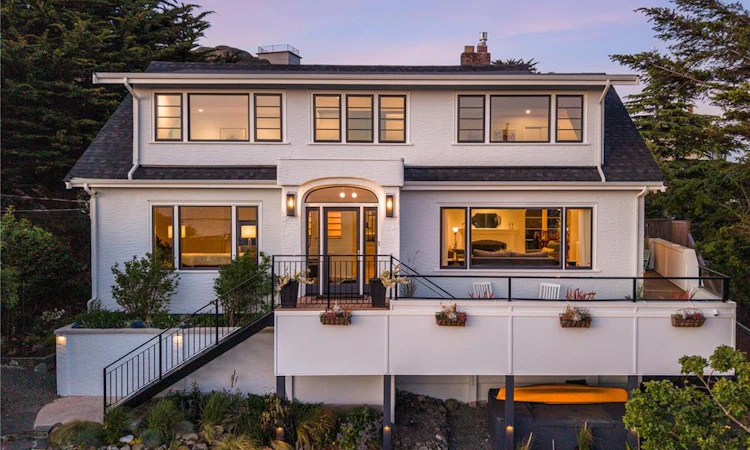 100 King George Terrace