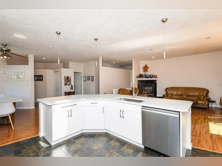 2133 Perth Place, Courtenay, BC, V9N 1K2 - 10