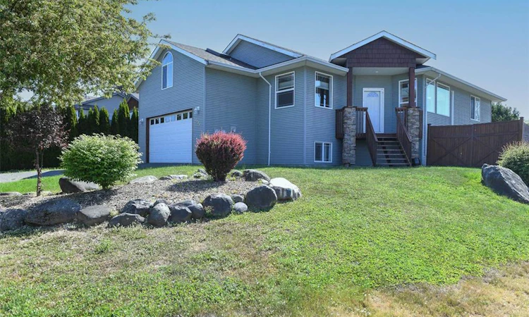 2133 Perth Place