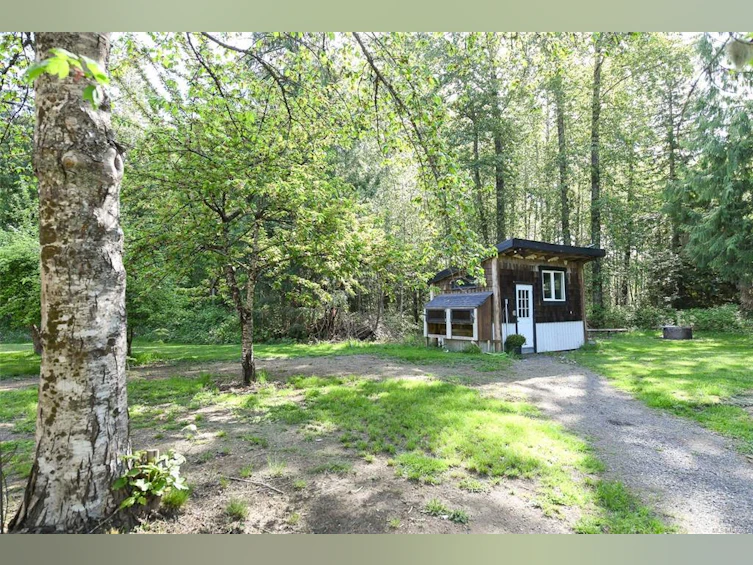 3550 Cumberland Road, Cumberland, BC, V0R 1S0 - 20