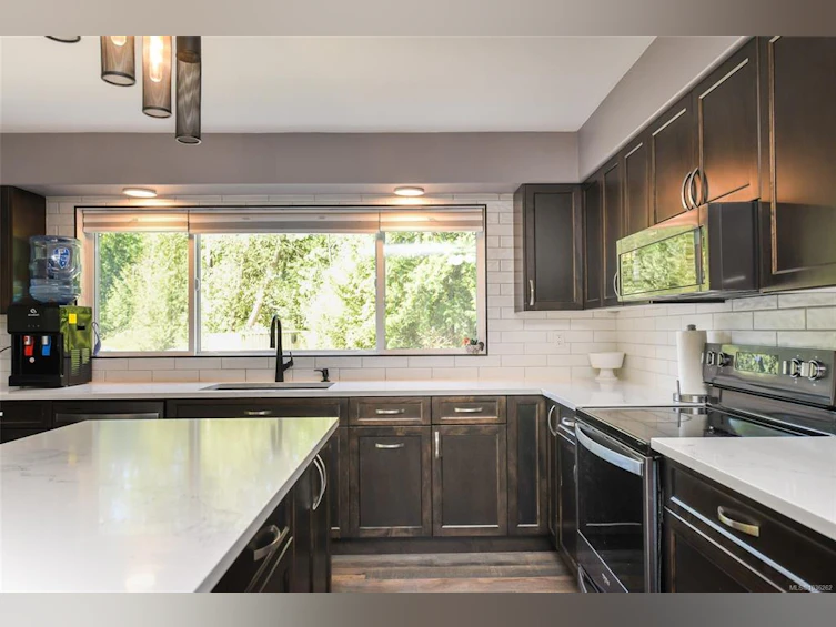 3550 Cumberland Road, Cumberland, BC, V0R 1S0 - 27