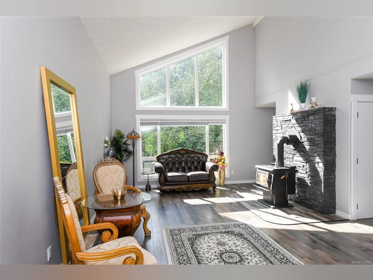 3550 Cumberland Road, Cumberland, BC, V0R 1S0 - 16