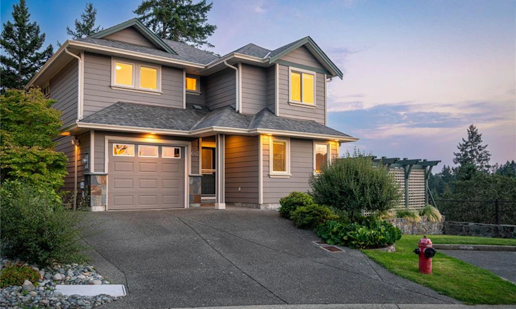 687 Kingsview Ridge