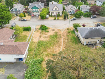 1360 Vista Heights - 2