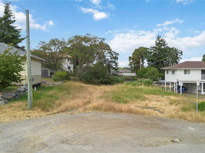 1360 Vista Heights - 4