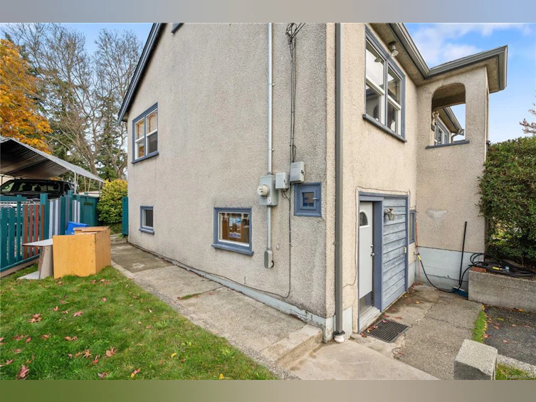 4029 Carey Road, Saanich, BC, V8Z 4E7 - 38