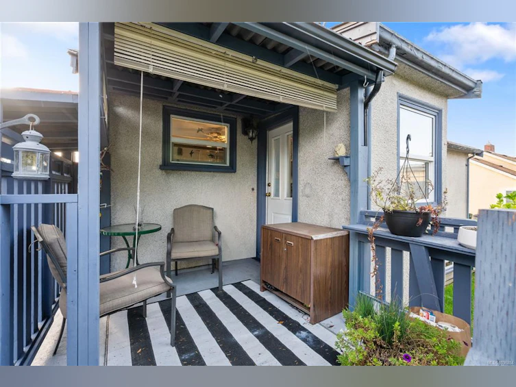 4029 Carey Road, Saanich, BC, V8Z 4E7 - 49