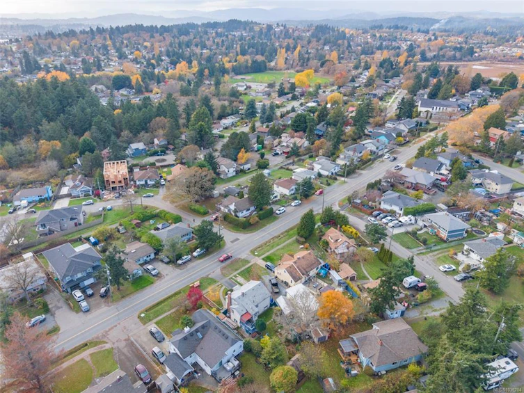 4029 Carey Road, Saanich, BC, V8Z 4E7 - 63