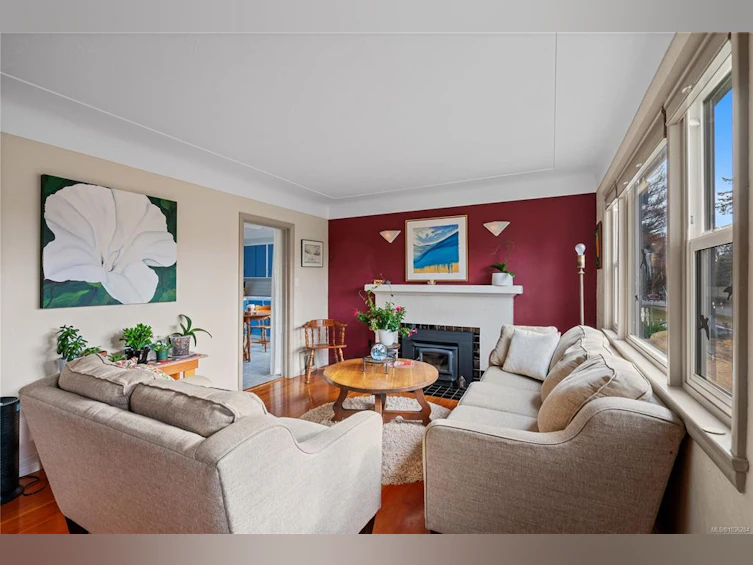 4029 Carey Road, Saanich, BC, V8Z 4E7 - 6