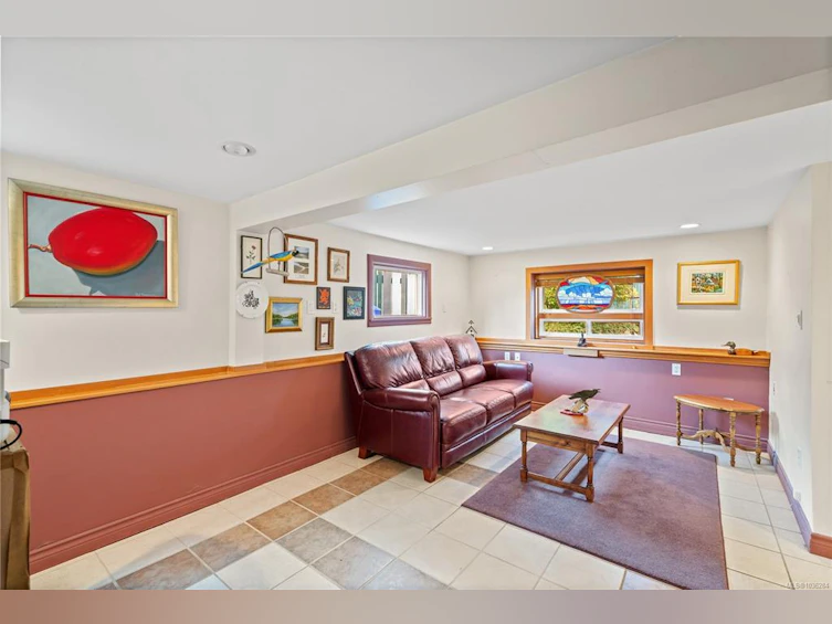 4029 Carey Road, Saanich, BC, V8Z 4E7 - 30