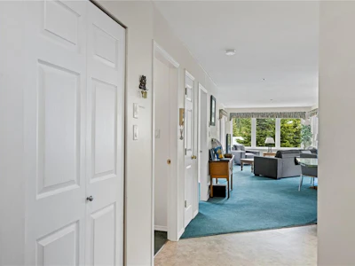 217-1320 Henry Road - 3