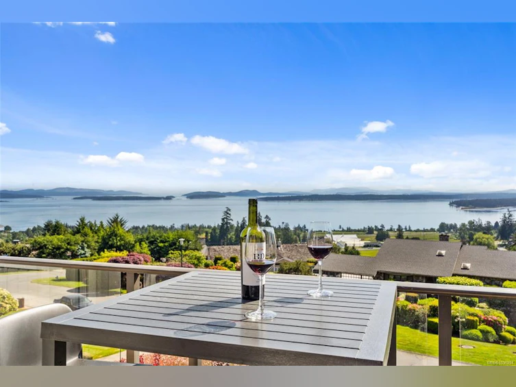 8750 Pender Park Drive, North Saanich, BC, V8L 3Z5 - 16