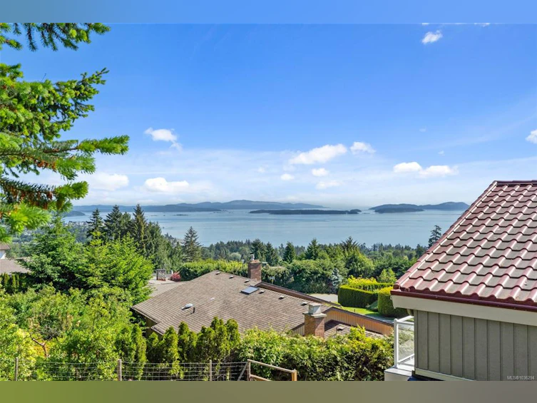 8750 Pender Park Drive, North Saanich, BC, V8L 3Z5 - 36