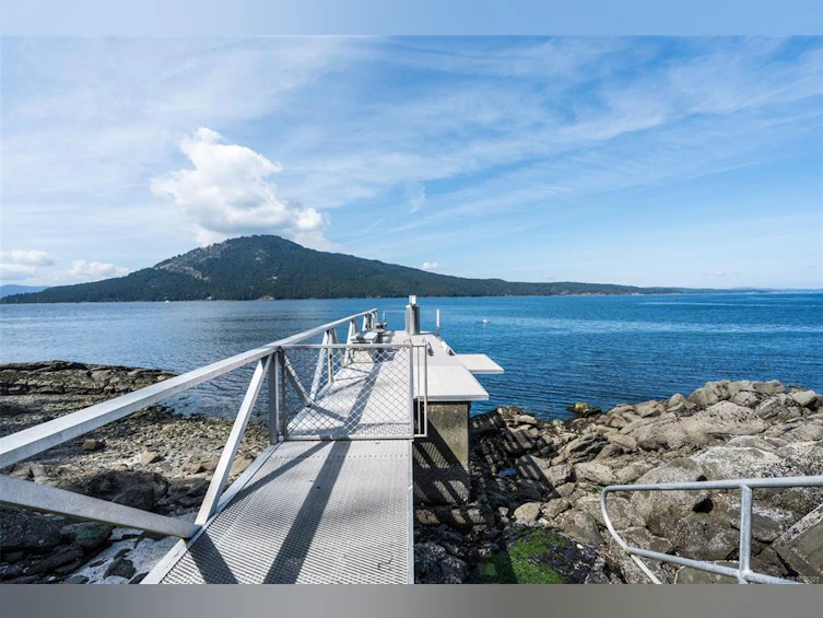 960 Lands End End, North Saanich, BC, V8L 5L3 - 13