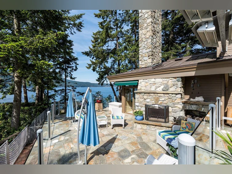 960 Lands End End, North Saanich, BC, V8L 5L3 - 40