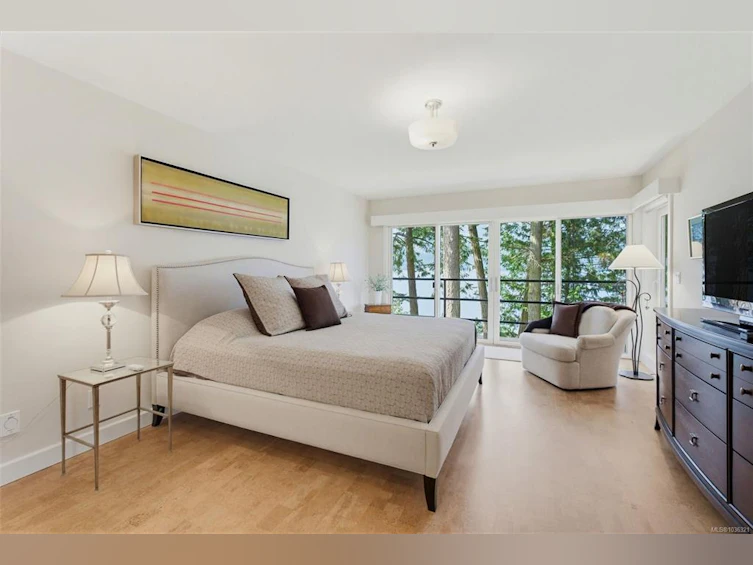 960 Lands End End, North Saanich, BC, V8L 5L3 - 54