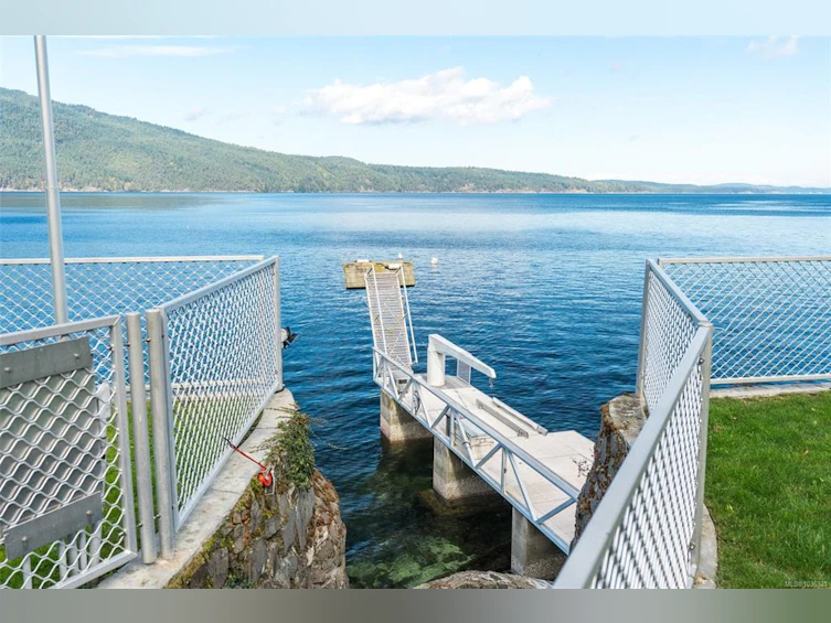 960 Lands End End, North Saanich, BC, V8L 5L3 - 84