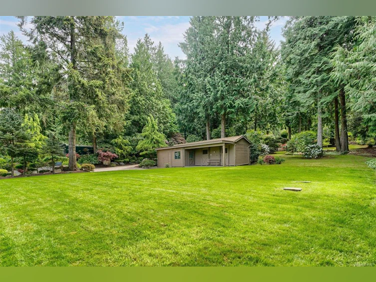 960 Lands End End, North Saanich, BC, V8L 5L3 - 76
