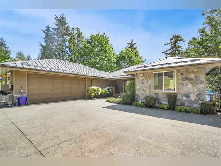 10172 Bishop Drive, Port Alberni, BC, V9Y 9A6 - 8