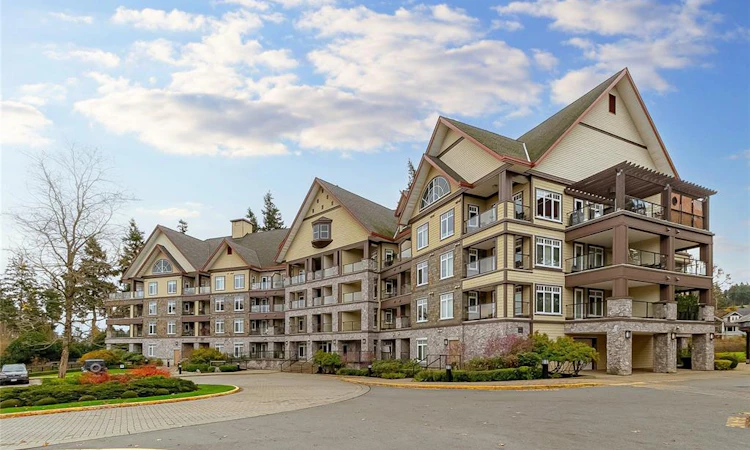 318-1375 Bear Mountain Pkwy