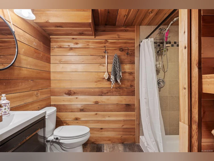 9525 Doyle Road, Black Creek, BC, V9J 1E7 - 50