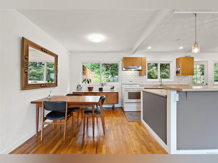 550 Ledsham Road, Colwood, BC, V9C 1J8 - 10