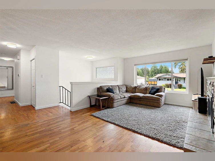 550 Ledsham Road, Colwood, BC, V9C 1J8 - 5