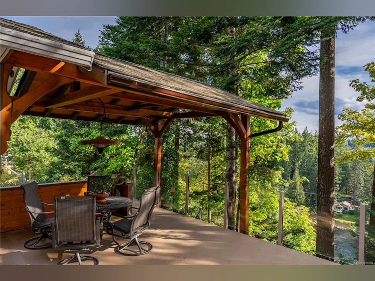 2371 Steelhead Road, Campbell River, BC, V9W 4P4