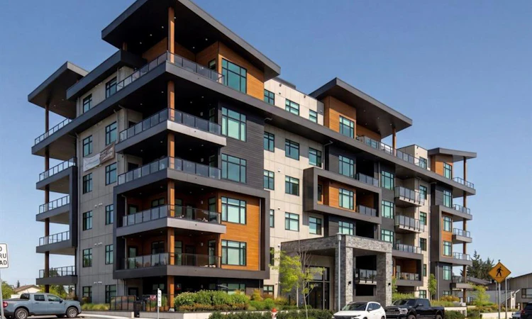 603-2520 Hackett Crescent