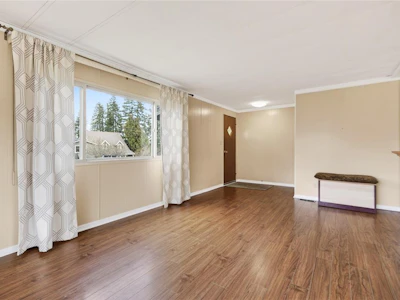 2619 Ulverston Avenue - 5