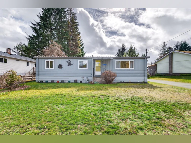 2619 Ulverston Avenue, Cumberland, BC, V0R 1S0 - 2