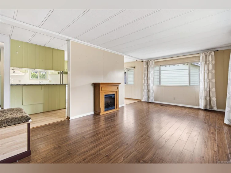 2619 Ulverston Avenue, Cumberland, BC, V0R 1S0 - 4