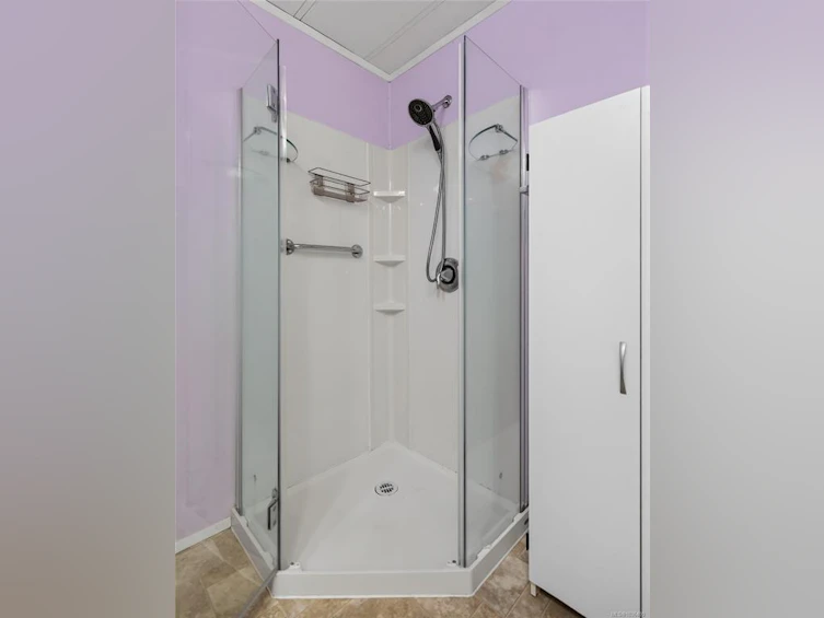 2619 Ulverston Avenue, Cumberland, BC, V0R 1S0 - 17