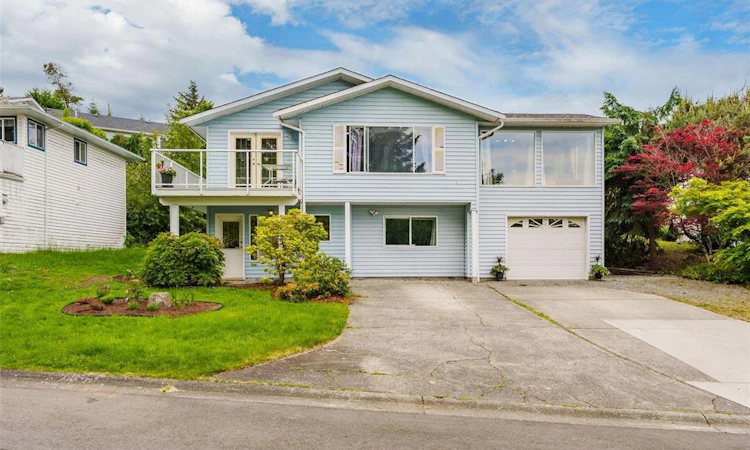 109 Camrose Place