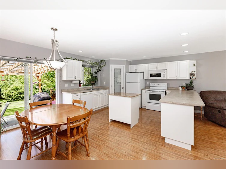 150 Vermont Drive, Campbell River, BC, V9W 0A4 - 17