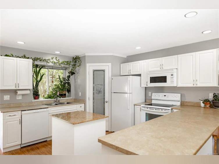 150 Vermont Drive, Campbell River, BC, V9W 0A4 - 13