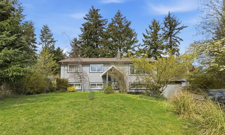 3082 Mccauley Drive