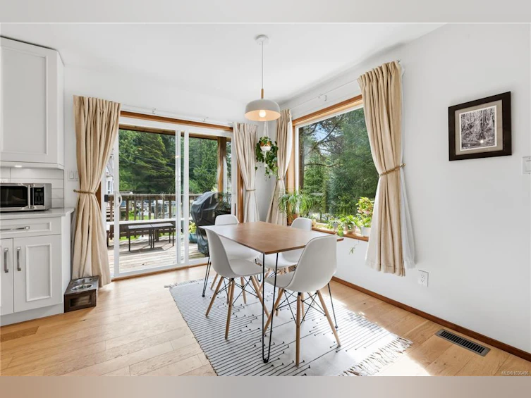 75 Sutton Road, Ucluelet, BC, V0R 3A0 - 13